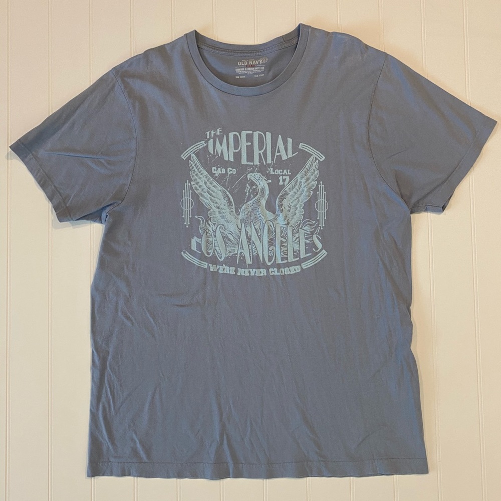 ❤️Old Navy Graphic Tee size XL